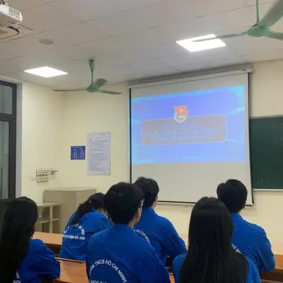 ĐOÀN THANH NIÊN TRƯỜNG ĐẠI HỌC DƯỢC HÀ NỘI THAM DỰ HỘI NGHỊ TRỰC TUYẾN TOÀN QUỐC NGHIÊN CỨU, HỌC TẬP, QUÁN TRIỆT NGHỊ QUYẾT ĐẠI HỘI ĐOÀN TOÀN QUỐC LẦN THỨ XIII, NHIỆM KỲ 2026 – 2031